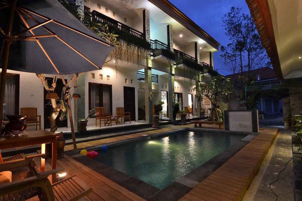 Ferienwohnung Pujihouse One Legian Exterior foto