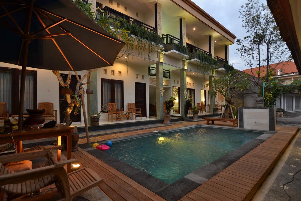Ferienwohnung Pujihouse One Legian Exterior foto