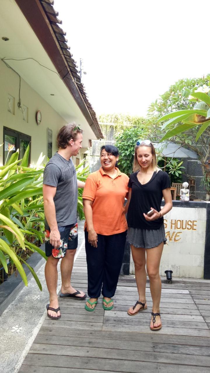 Ferienwohnung Pujihouse One Legian Exterior foto